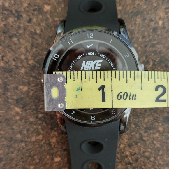 Nike Swoosh Watch Sport Silicone Band Black Strap Black Face Dial Wristwatch - Picture 9 of 13